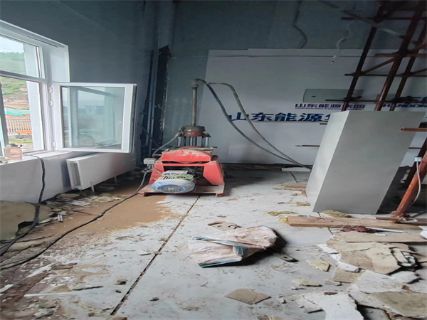 册亨地基基础下沉墙体裂缝加固注浆顶升施工