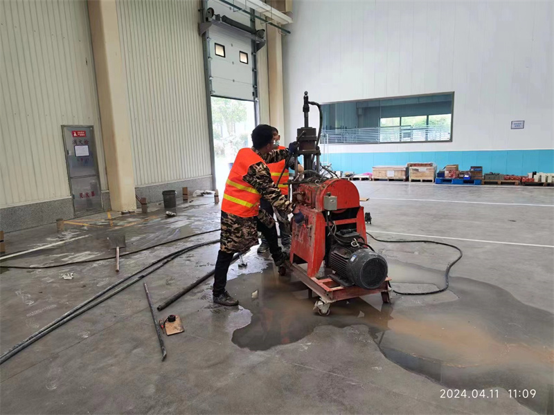 册亨厂房地面下沉塌陷注浆加固施工